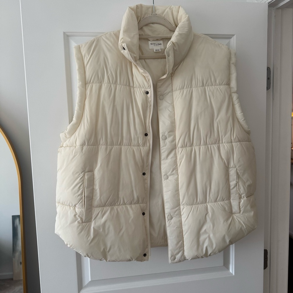 NWOT Oversize Puffer Vest
